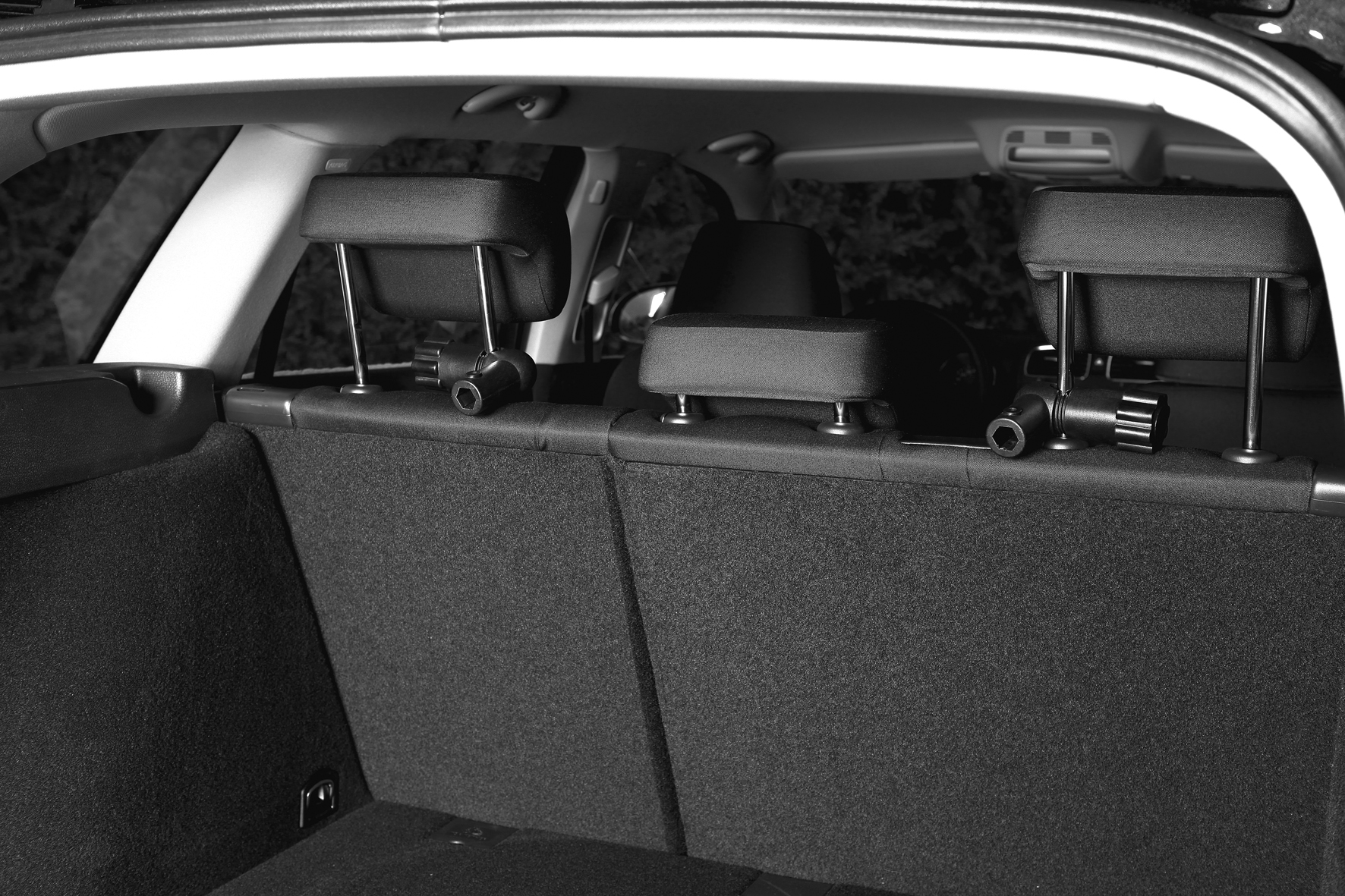 Auto-Schutzgitter, silber/schwarz Auto-Schutzgitter, silber/schwarz